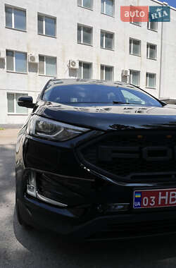 Внедорожник / Кроссовер Ford Edge 2020 в 