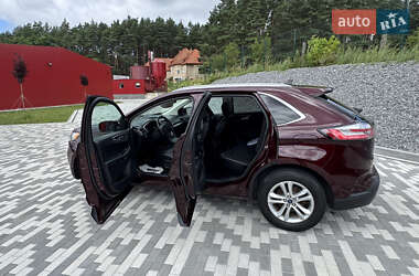 Внедорожник / Кроссовер Ford Edge 2020 в 