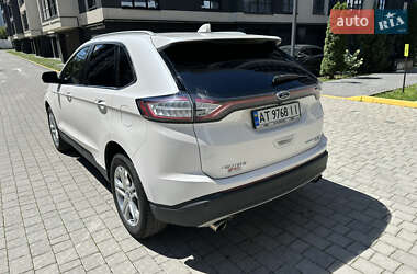 Внедорожник / Кроссовер Ford Edge 2017 в 