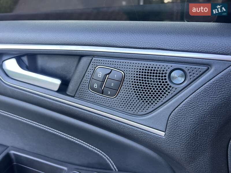Внедорожник / Кроссовер Ford Edge 2022 в Ровно
