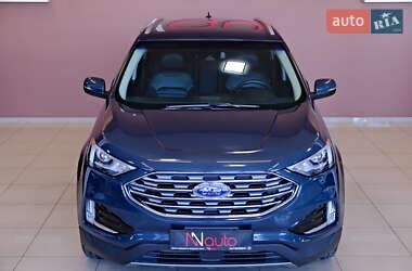 Внедорожник / Кроссовер Ford Edge 2018 в 