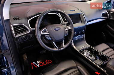 Внедорожник / Кроссовер Ford Edge 2018 в 