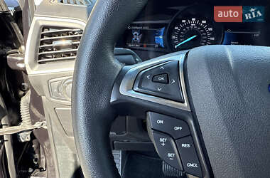 Внедорожник / Кроссовер Ford Edge 2022 в 