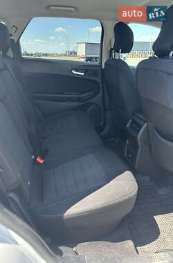 Внедорожник / Кроссовер Ford Edge 2015 в 