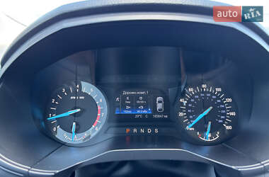 Внедорожник / Кроссовер Ford Edge 2015 в 
