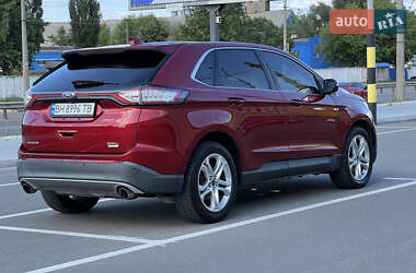 Внедорожник / Кроссовер Ford Edge 2015 в 