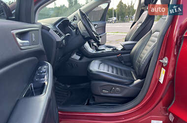 Внедорожник / Кроссовер Ford Edge 2015 в 