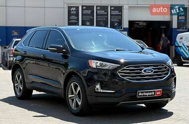 Внедорожник / Кроссовер Ford Edge 2019 в 