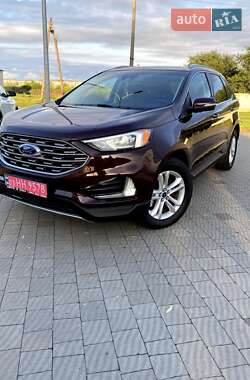 Внедорожник / Кроссовер Ford Edge 2019 в 