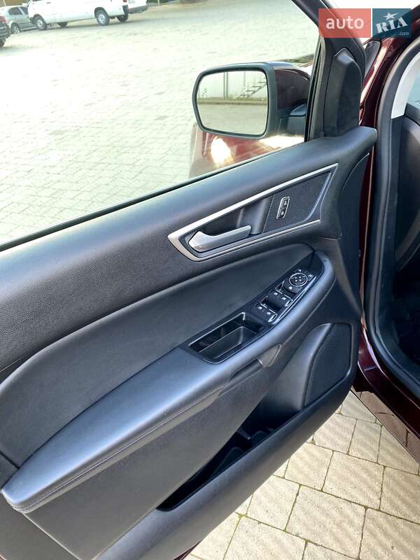 Внедорожник / Кроссовер Ford Edge 2019 в Владимире