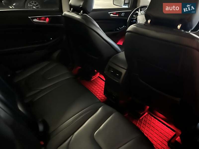 Внедорожник / Кроссовер Ford Edge 2017 в Киеве