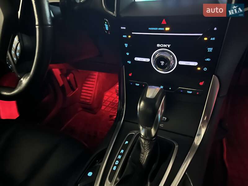 Внедорожник / Кроссовер Ford Edge 2017 в Киеве