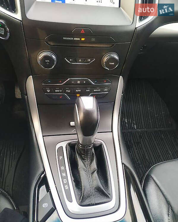 Внедорожник / Кроссовер Ford Edge 2017 в Киеве