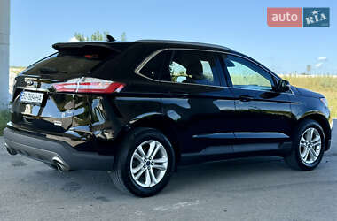 Внедорожник / Кроссовер Ford Edge 2019 в 