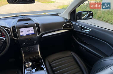 Внедорожник / Кроссовер Ford Edge 2019 в 
