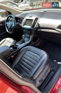 Внедорожник / Кроссовер Ford Edge 2015 в 