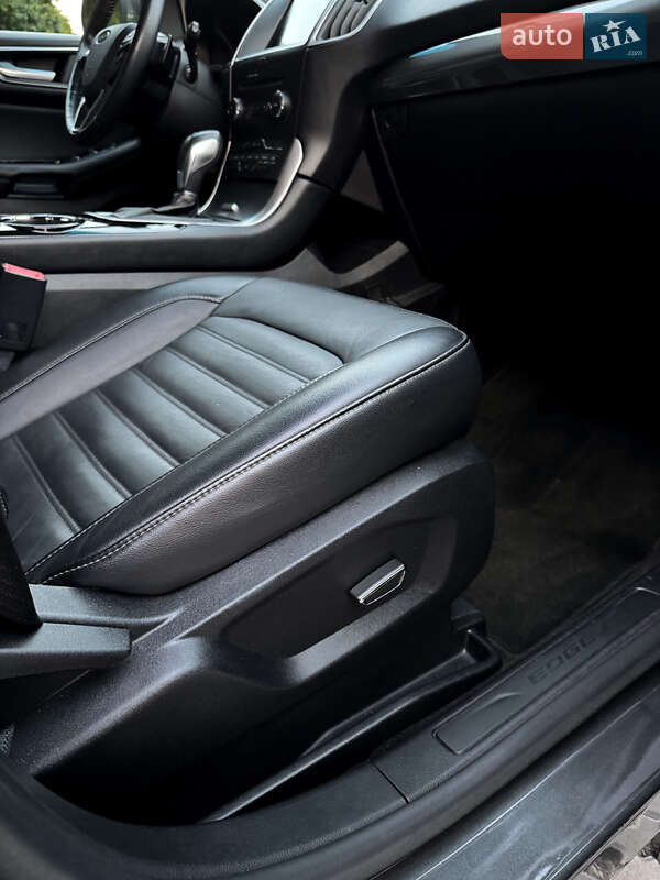 Внедорожник / Кроссовер Ford Edge 2016 в Киеве