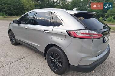 Внедорожник / Кроссовер Ford Edge 2019 в 