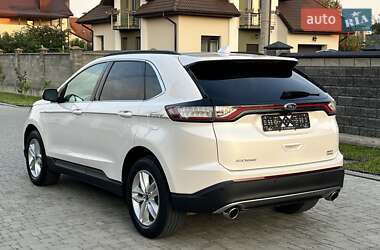 Внедорожник / Кроссовер Ford Edge 2016 в 