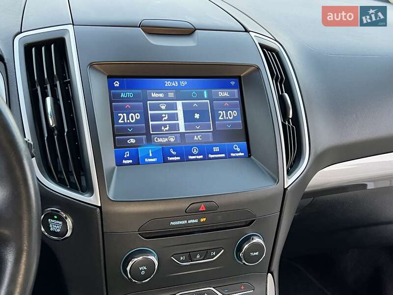 Внедорожник / Кроссовер Ford Edge 2016 в Ровно