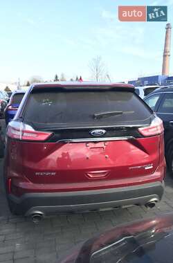 Внедорожник / Кроссовер Ford Edge 2019 в 