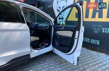 Внедорожник / Кроссовер Ford Edge 2018 в 
