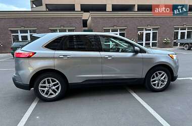 Внедорожник / Кроссовер Ford Edge 2021 в 