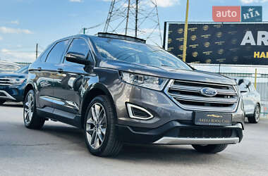 Внедорожник / Кроссовер Ford Edge 2015 в 