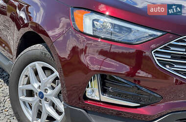 Внедорожник / Кроссовер Ford Edge 2022 в 