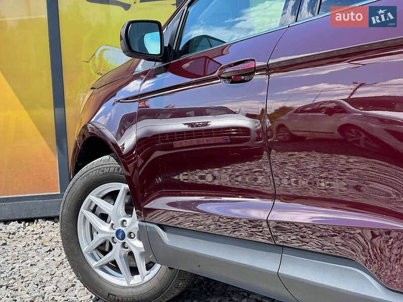 Внедорожник / Кроссовер Ford Edge 2022 в Стрые