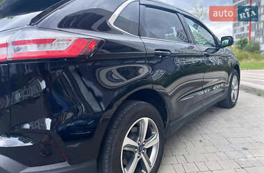 Внедорожник / Кроссовер Ford Edge 2019 в 