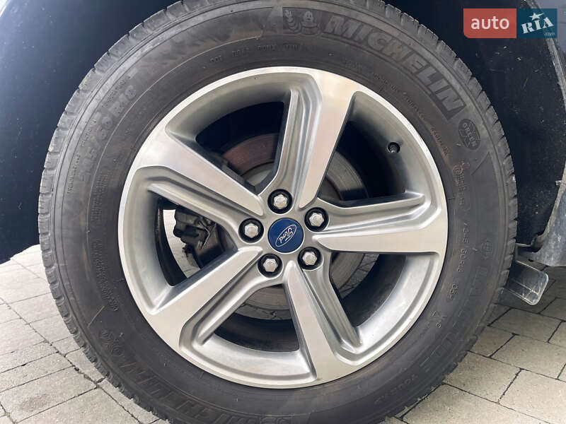 Внедорожник / Кроссовер Ford Edge 2019 в Львове
