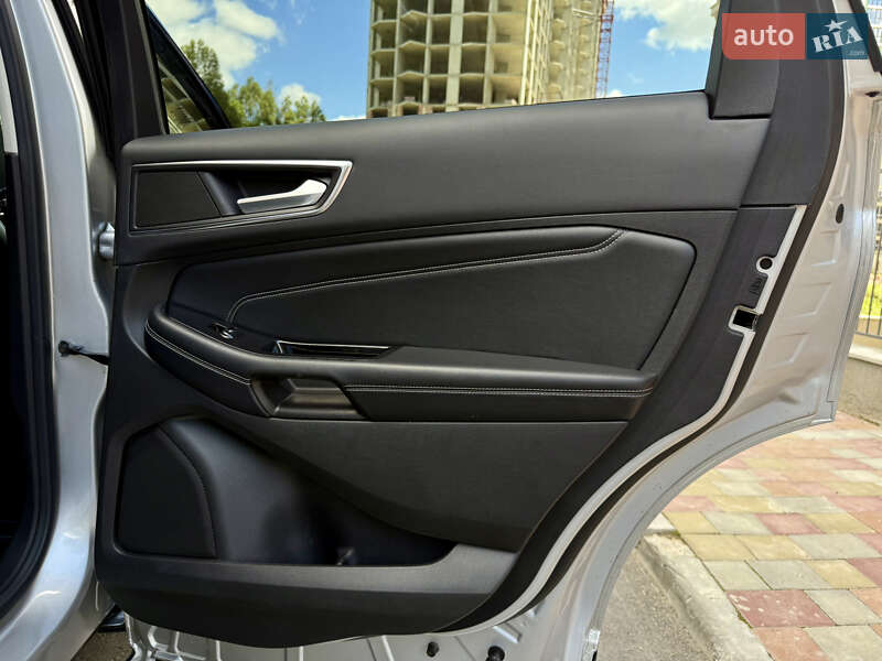 Внедорожник / Кроссовер Ford Edge 2017 в Тернополе