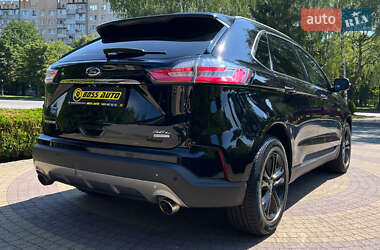 Внедорожник / Кроссовер Ford Edge 2019 в 