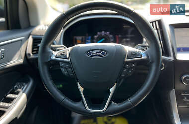 Внедорожник / Кроссовер Ford Edge 2019 в 