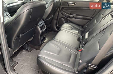 Внедорожник / Кроссовер Ford Edge 2016 в 