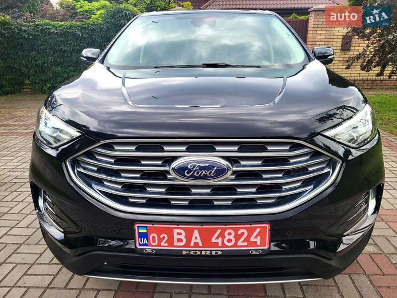 Внедорожник / Кроссовер Ford Edge 2022 в 