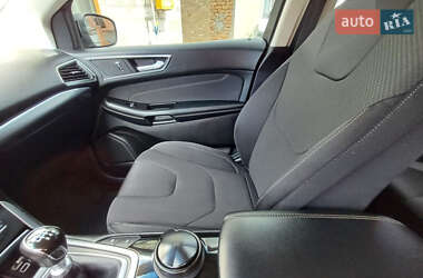 Внедорожник / Кроссовер Ford Edge 2016 в 