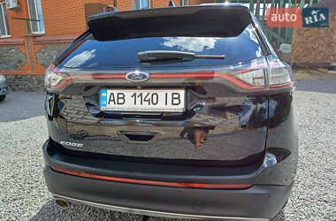 Внедорожник / Кроссовер Ford Edge 2016 в 