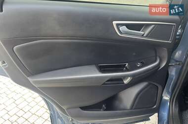 Внедорожник / Кроссовер Ford Edge 2019 в 