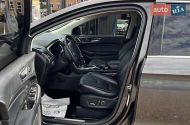 Внедорожник / Кроссовер Ford Edge 2018 в 