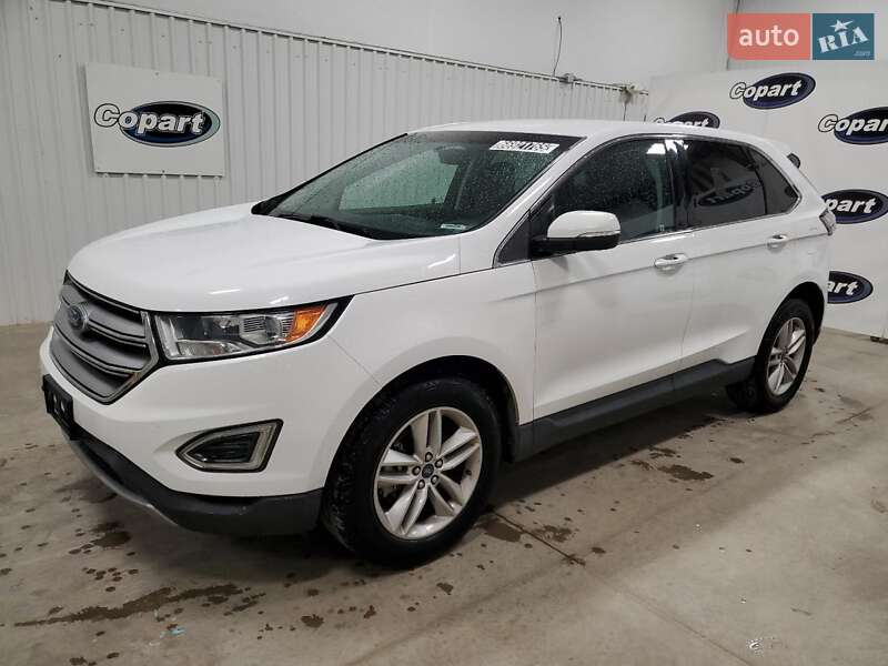 Внедорожник / Кроссовер Ford Edge 2018 в 