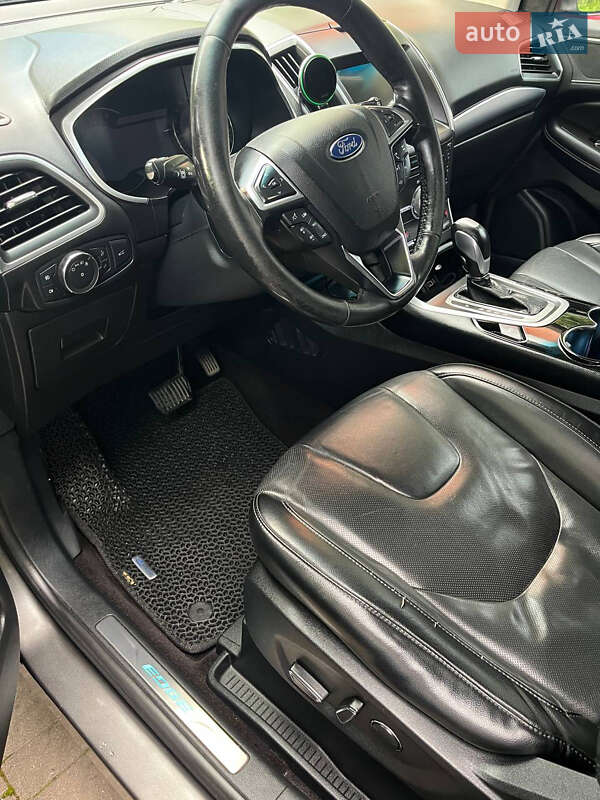 Внедорожник / Кроссовер Ford Edge 2017 в Львове