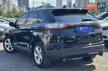 Внедорожник / Кроссовер Ford Edge 2016 в 