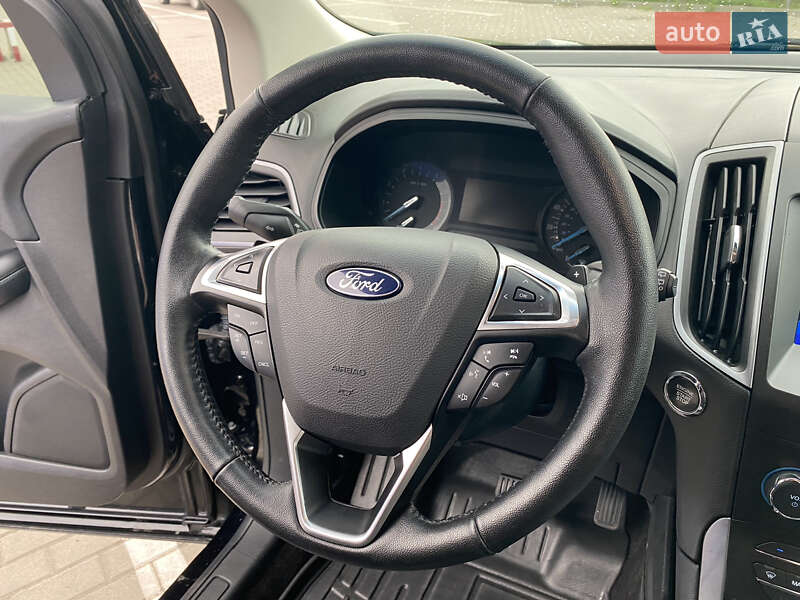 Внедорожник / Кроссовер Ford Edge 2016 в Дубно