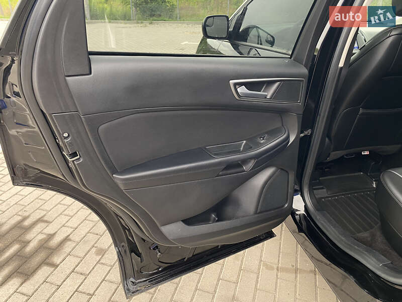 Внедорожник / Кроссовер Ford Edge 2016 в Дубно