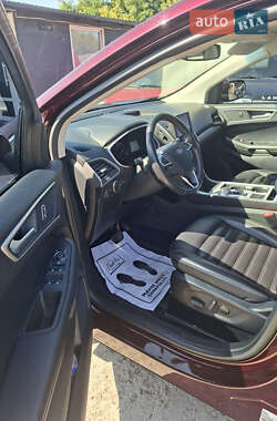 Внедорожник / Кроссовер Ford Edge 2021 в 