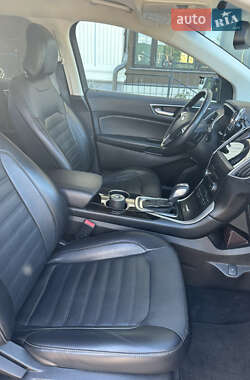 Внедорожник / Кроссовер Ford Edge 2015 в 