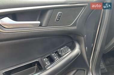 Внедорожник / Кроссовер Ford Edge 2015 в 
