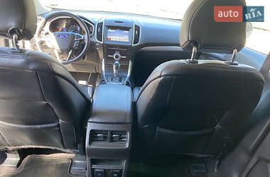 Внедорожник / Кроссовер Ford Edge 2017 в 